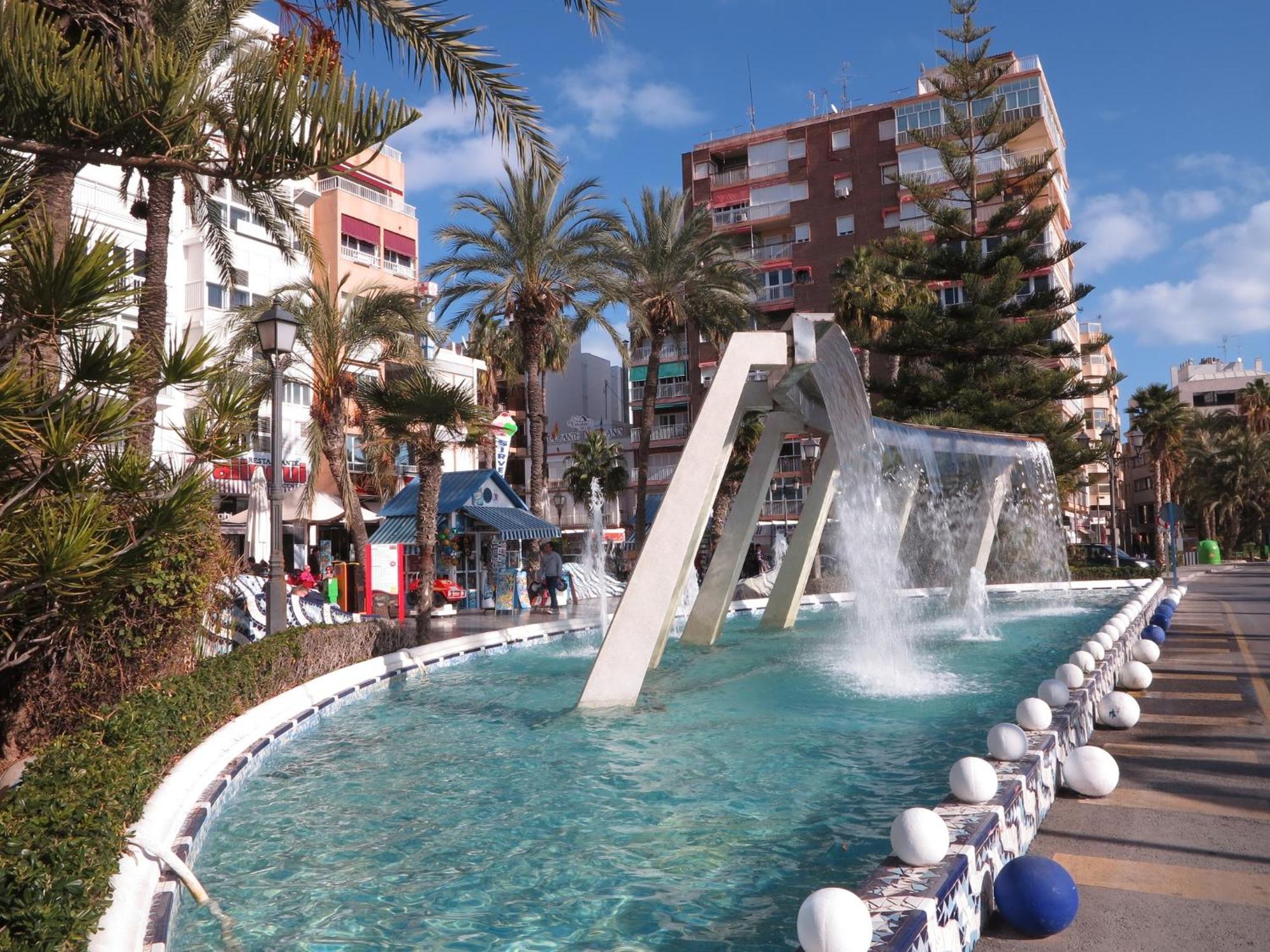 Apartment Near Sea Nortico 5 Torrevieja Spain Bagian luar foto