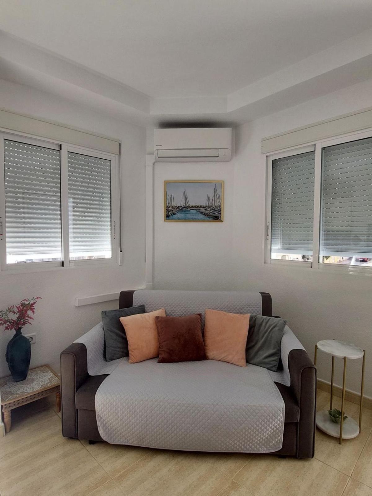 Apartment Near Sea Nortico 5 Torrevieja Spain Bagian luar foto